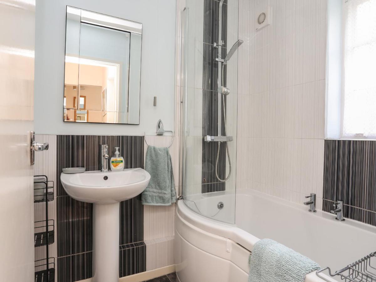 Dubrovnik Apartment Criccieth Luaran gambar